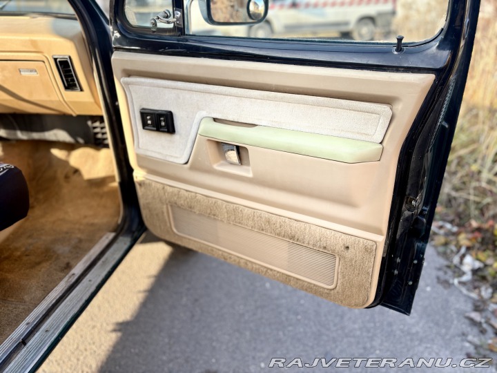 Dodge Ostatní modely W200 POWER RAM 1989