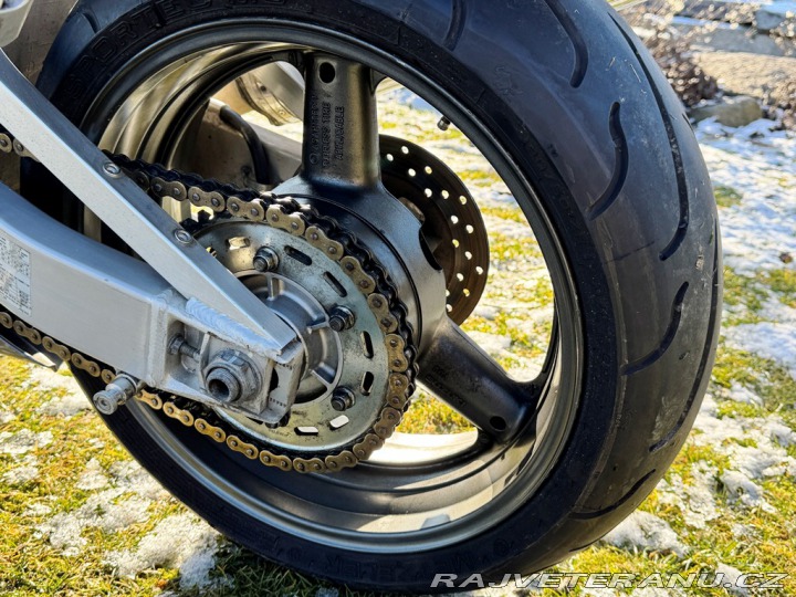 Suzuki GSX GSXR 750 Srad 1996