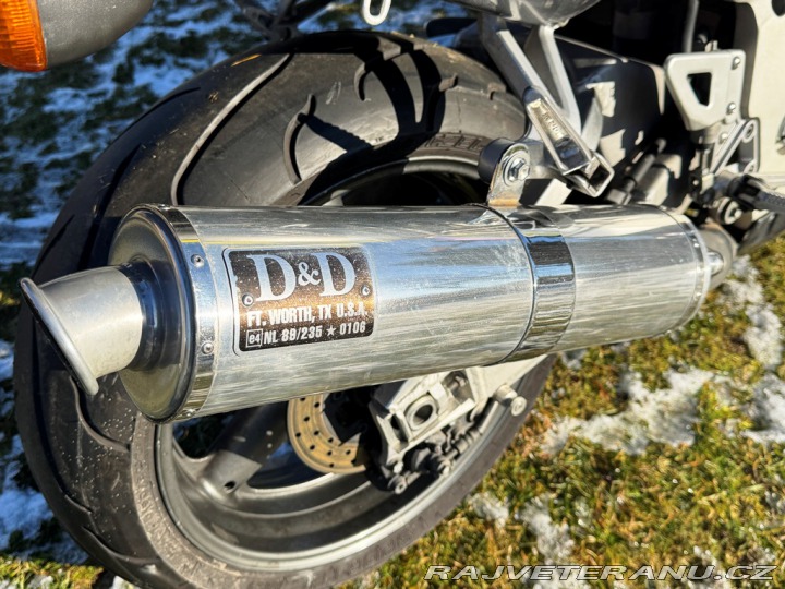 Suzuki GSX GSXR 750 Srad 1996