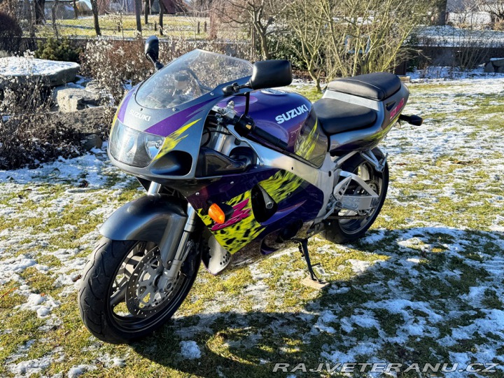 Suzuki GSX GSXR 750 Srad 1996