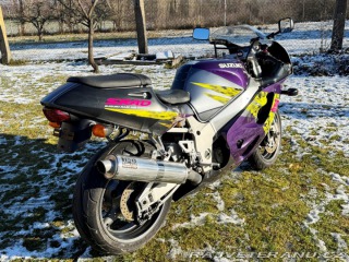 Suzuki GSX GSXR 750 Srad 1996