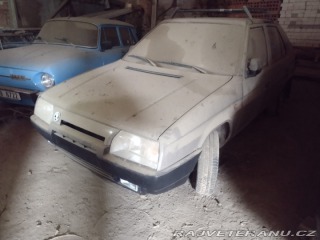 Škoda Favorit 1914-006-87 1988