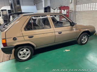 Škoda Favorit 1914-006-87 1988