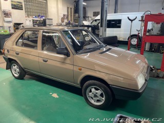 Škoda Favorit 1914-006-87 1988