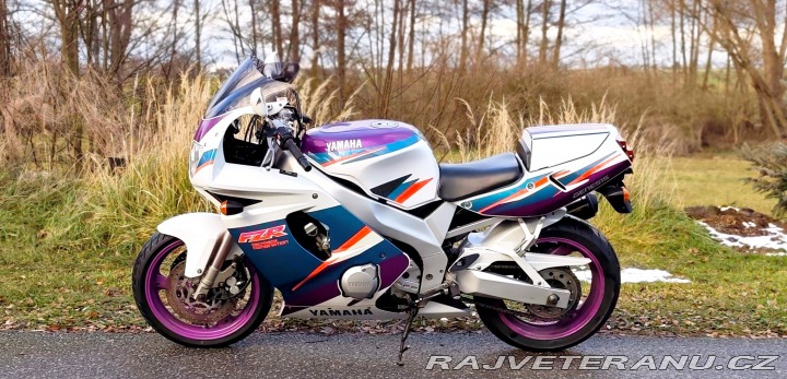 Yamaha Ostatní modely FZR 600 R 1994