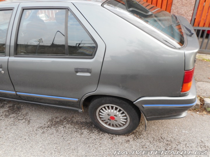 Renault 19 GTS 1991