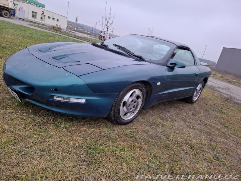Pontiac Firebird 3.4 109 kw