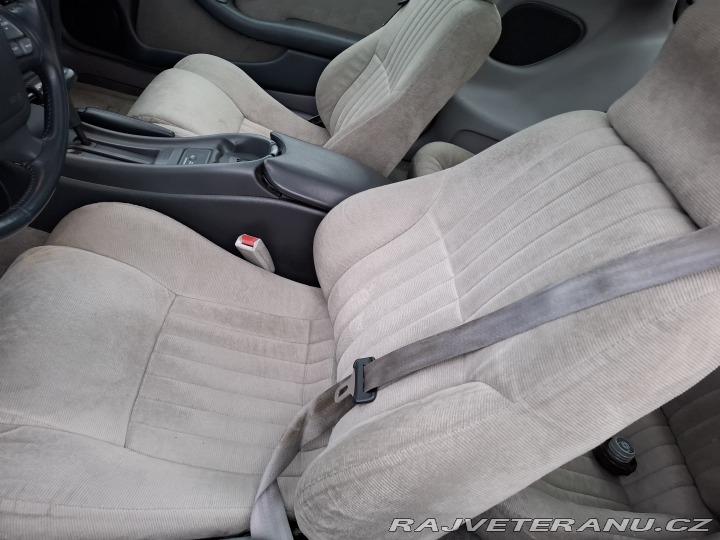 Pontiac Firebird 3.4 109 kw 1996