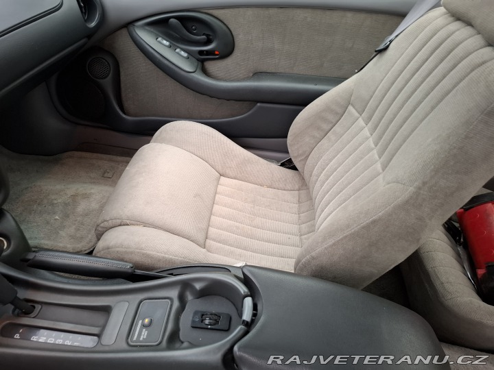 Pontiac Firebird 3.4 109 kw 1996