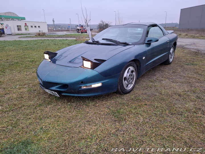 Pontiac Firebird 3.4 109 kw 1996