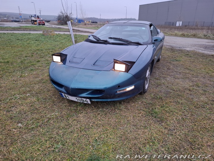 Pontiac Firebird 3.4 109 kw 1996