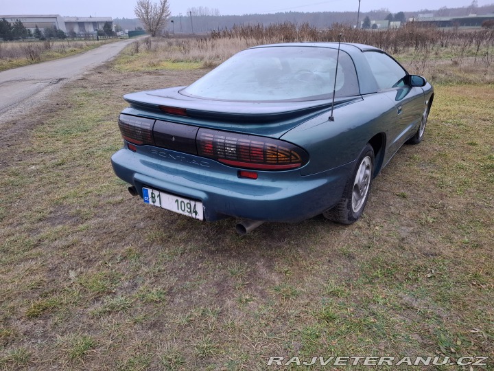 Pontiac Firebird 3.4 109 kw 1996