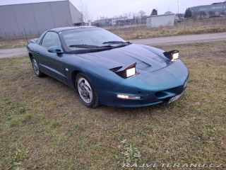Pontiac Firebird 3.4 109 kw 1996