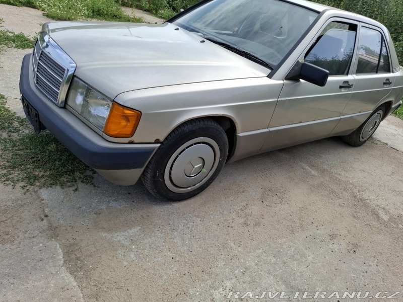 Mercedes-Benz 190 1.8i Automat
