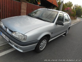 Renault 19 RN 1995