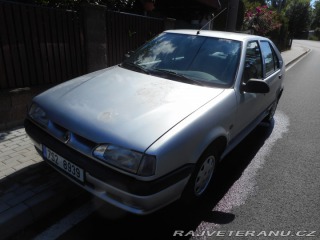 Renault 19 RN 1995