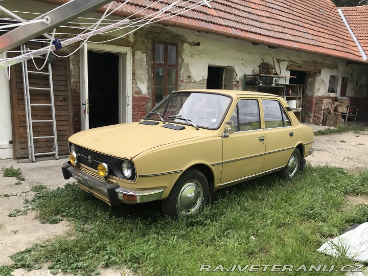Škoda 120 742 1979