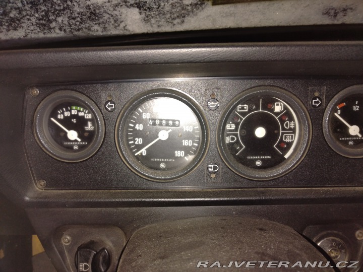 Škoda 105 105 L 1981