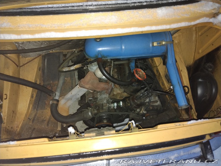 Škoda 105 105 L 1981