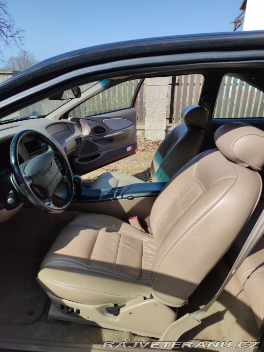 Ford Thunderbird LX V8 1995