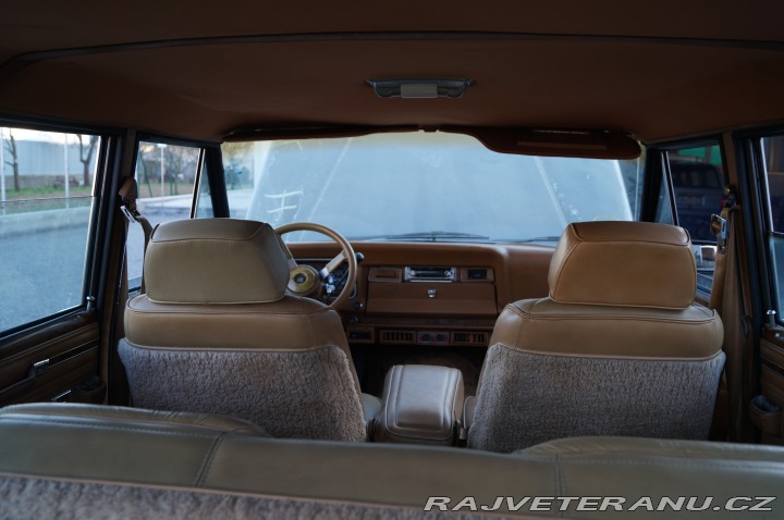 Jeep Wagoneer 1985