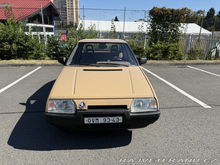 Škoda Favorit 135L Top Stav 1990