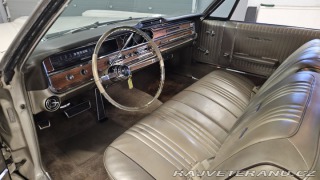 Pontiac Bonneville 389 V8 1965