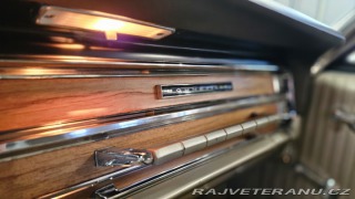 Pontiac Bonneville 389 V8 1965