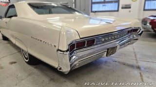 Pontiac Bonneville 389 V8 1965