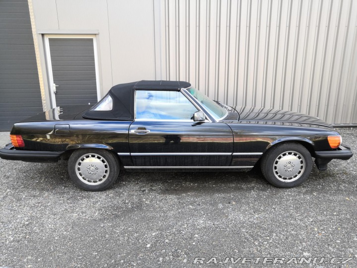 Mercedes-Benz 560 SL 1986