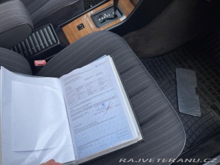 Mercedes-Benz E W124 1989