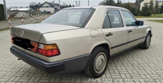 Mercedes-Benz E W124 1989