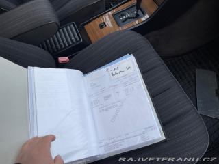 Mercedes-Benz E W124 1989