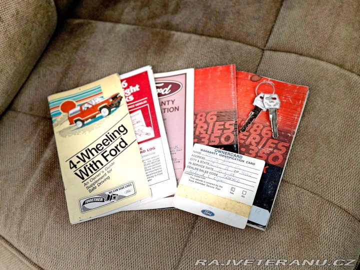 Ford F 250 7.5 V8 4X4 | XLT 1985