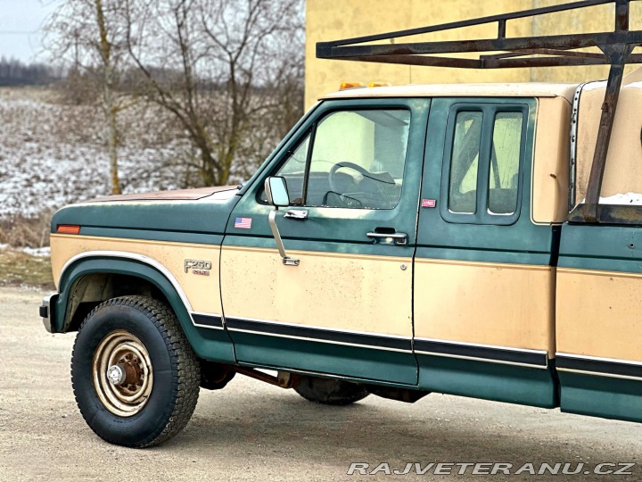 Ford F 250 7.5 V8 4X4 | XLT 1985