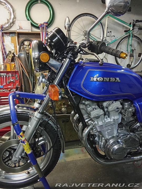 Honda CB RC01 1981