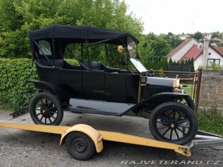 Ford T  1913