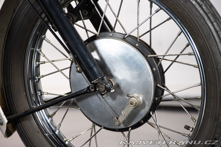Triumph Ostatní modely THUNDERBIRD 650 1959