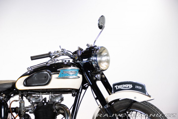 Triumph Ostatní modely THUNDERBIRD 650 1958