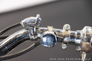 Triumph Ostatní modely THUNDERBIRD 650 1958