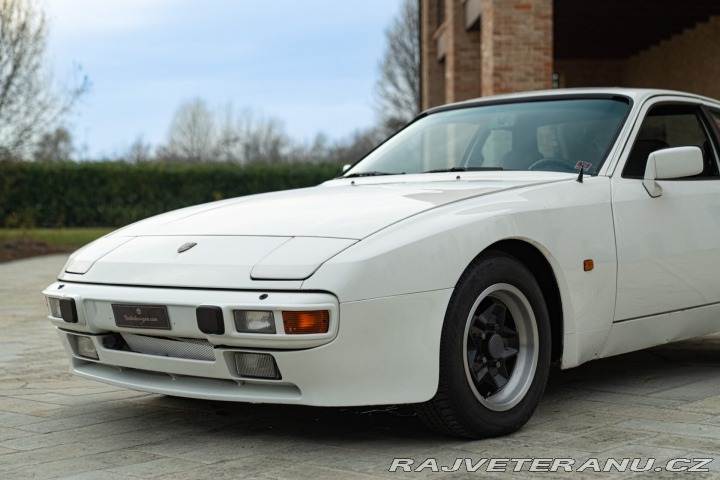 Porsche 944 1985