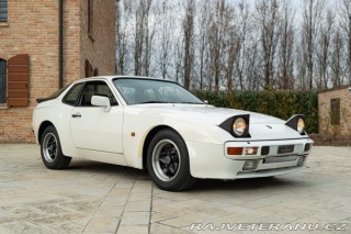 Porsche 944  1985