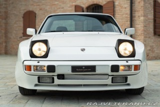 Porsche 944  1985