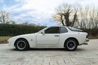 Porsche 944  1985