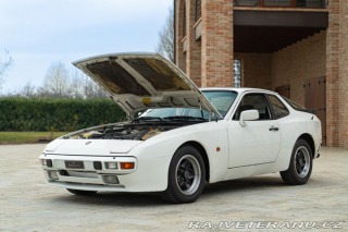 Porsche 944  1985