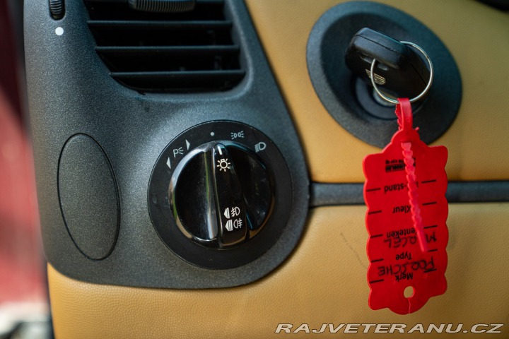 Porsche 911 996 (911) CARRERA 1999