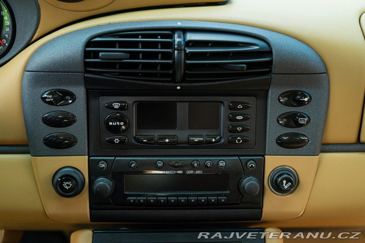 Porsche 911 996 (911) CARRERA 1999