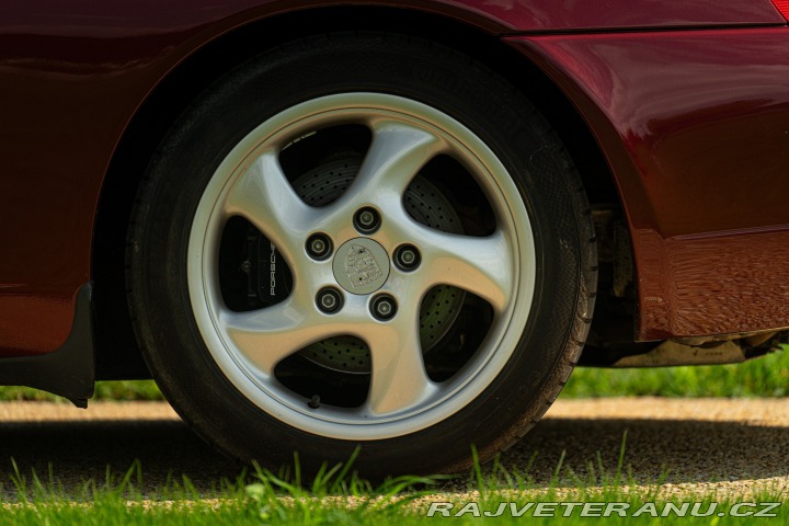 Porsche 911 996 (911) CARRERA 1999