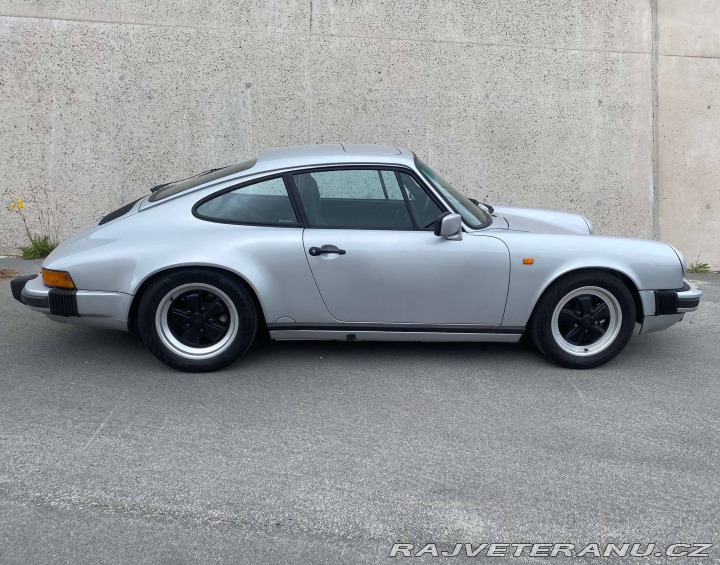 Porsche 911 Carrera 3.2 G50 1987