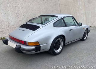 Porsche 911 Carrera 3.2 G50 1987